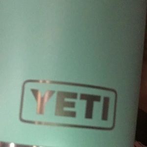 Meet your Posher, Janice